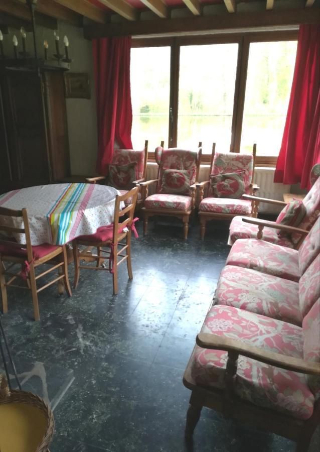 Propriete Bordee D'Etangs, Propice A La Detente Florenville Extérieur photo